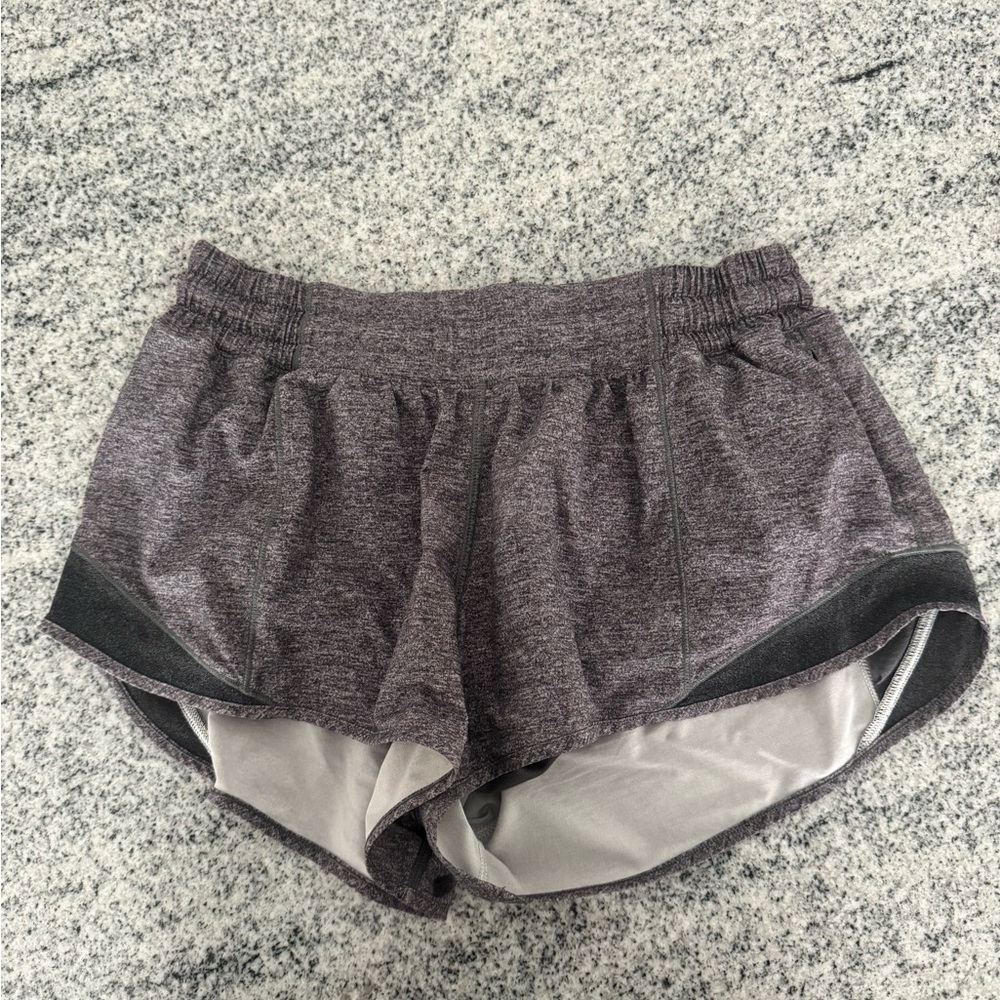 Lululemon Hotty Hot LR Short 2.5” *Lined